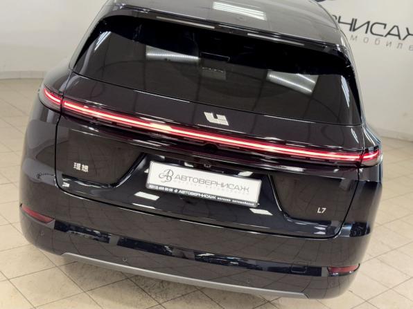 Li Auto (Lixiang) L7 I Рестайлинг с пробегом 2025 года, цена 8 490 000 рублей, 33 км, внедорожник, Автокод Объявления