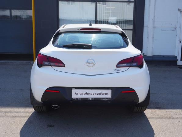 Opel Astra J Рестайлинг с пробегом 2013 года, цена 893 000 рублей, 110734 км, хэтчбек, Автокод Объявления