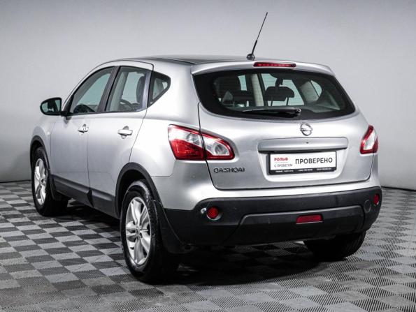 Nissan Qashqai I Рестайлинг с пробегом 2010 года, цена 750 000 рублей, 284338 км, внедорожник, Автокод Объявления