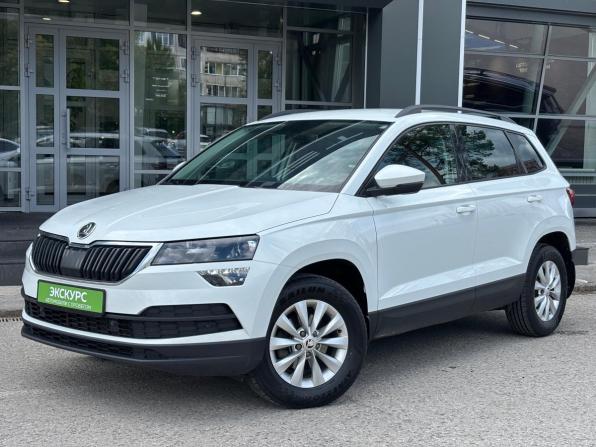 Skoda Karoq I с пробегом 2020 года, цена 2 090 000 рублей, 136181 км, внедорожник, Автокод Объявления