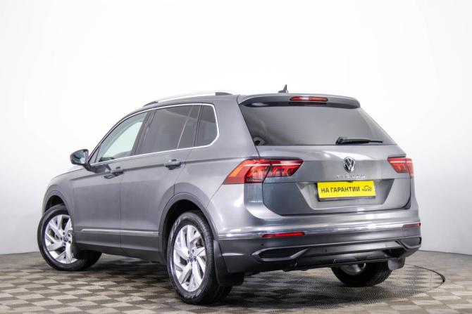 Volkswagen Tiguan II Рестайлинг с пробегом 2021 года, цена 3 150 000 рублей, 127654 км, внедорожник, Автокод Объявления