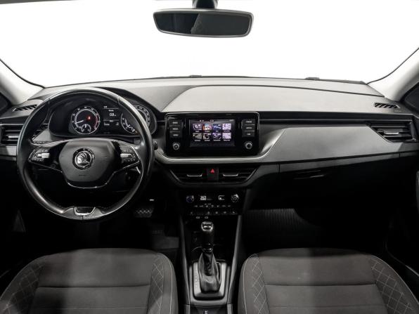 Skoda Rapid II с пробегом 2020 года, цена 1 350 000 рублей, 129360 км, лифтбек, Автокод Объявления