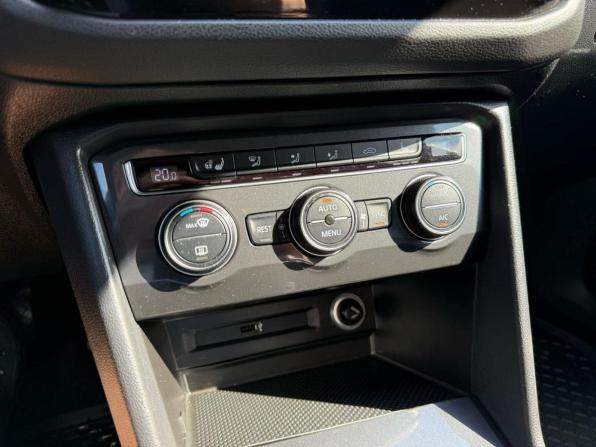 Volkswagen Tiguan II с пробегом 2017 года, цена 2 184 000 рублей, 193247 км, внедорожник, Автокод Объявления
