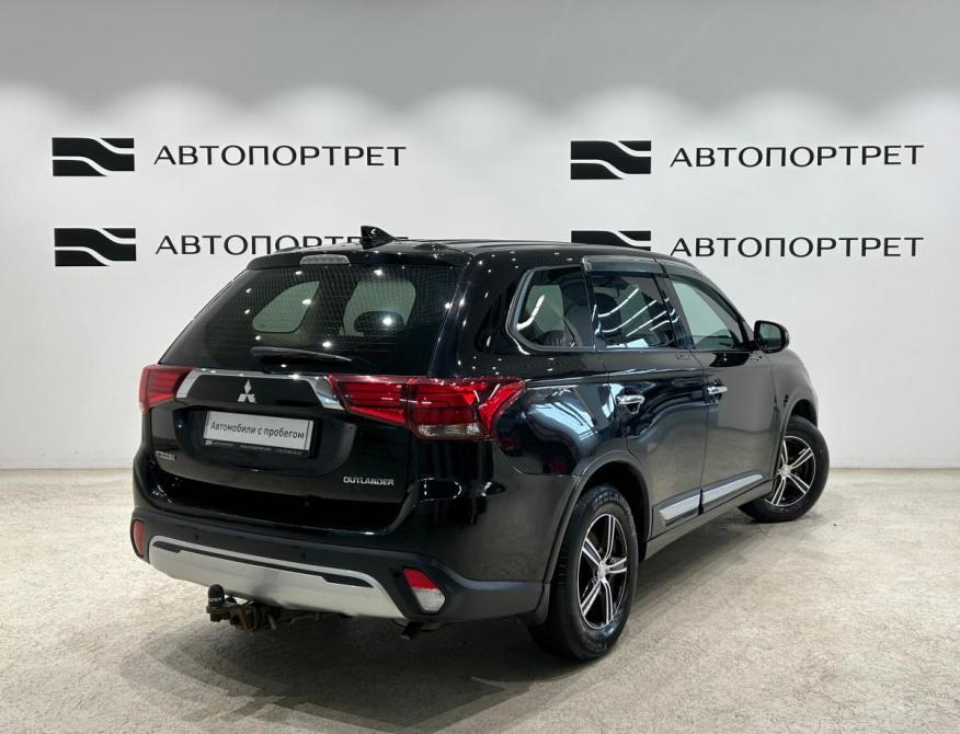 Mitsubishi Outlander III Рестайлинг 3 Санкт-Петербург  - изображение 7