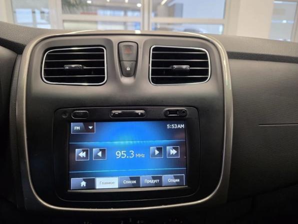Renault Sandero II с пробегом 2014 года, цена 500 000 рублей, 143454 км, хэтчбек, Автокод Объявления