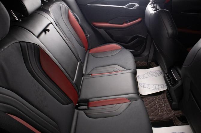 Geely Coolray I Рестайлинг 2 с пробегом 2023 года, цена 1 849 000 рублей, 130000 км, внедорожник, Автокод Объявления