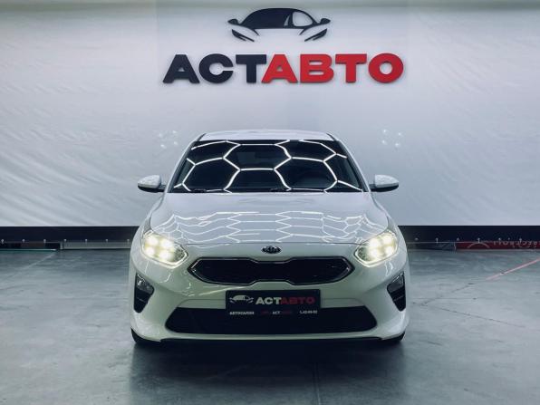 Kia Ceed III с пробегом 2018 года, цена 1 350 000 рублей, 138068 км, хэтчбек, Автокод Объявления