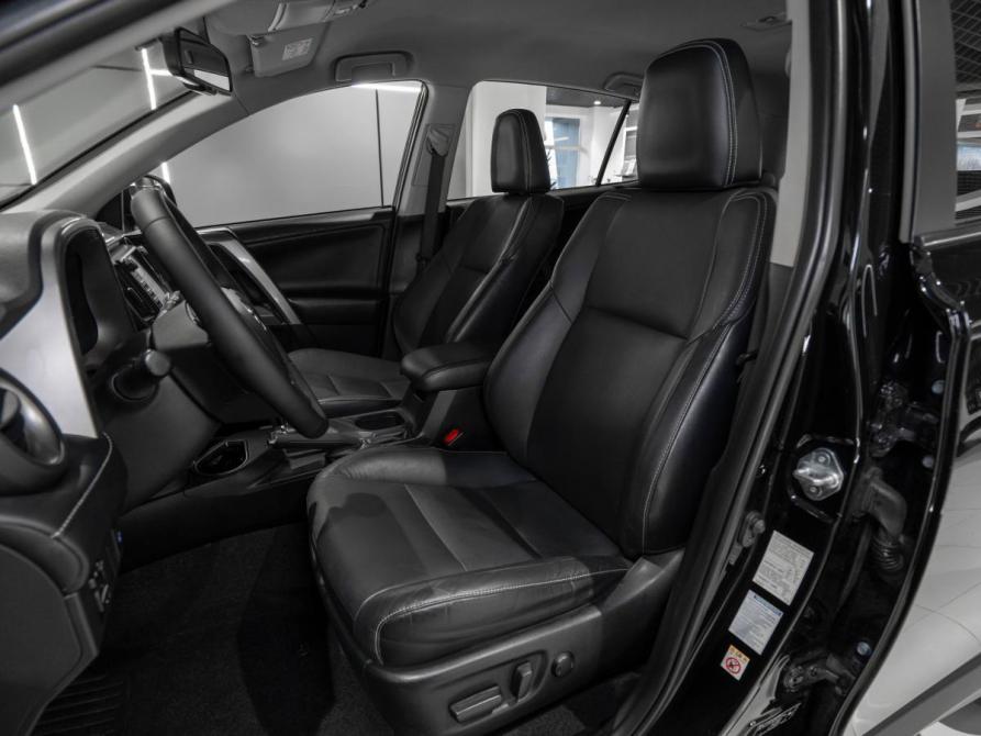 Toyota RAV4 IV (XA40) Рестайлинг Москва  - изображение 9
