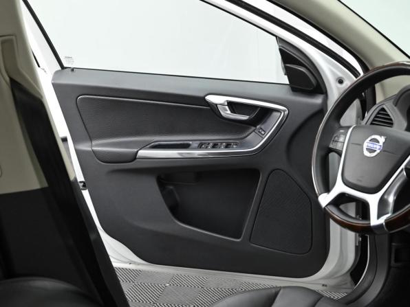 Volvo XC60 I с пробегом 2012 года, цена 1 349 000 рублей, 154000 км, внедорожник, Автокод Объявления
