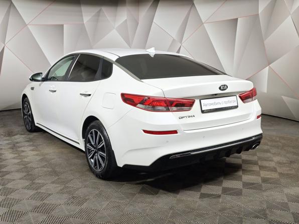 Kia Optima IV Рестайлинг с пробегом 2019 года, цена 1 897 000 рублей, 60212 км, седан, Автокод Объявления