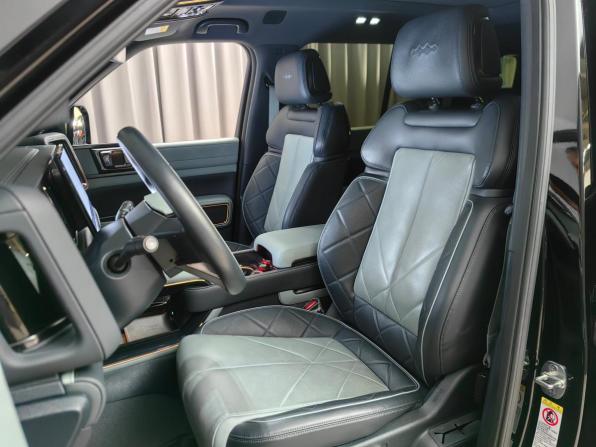 BYD FangChengBao Leopard 5 I с пробегом 2023 года, цена 5 199 000 рублей, 15133 км, внедорожник, Автокод Объявления