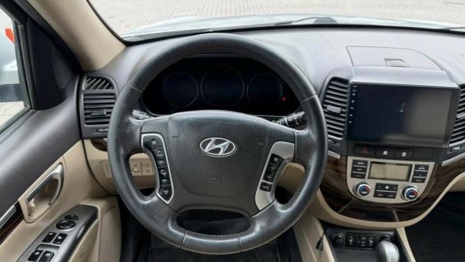 Hyundai Santa Fe II Рестайлинг с пробегом 2011 года, цена 975 000 рублей, 398236 км, внедорожник, Автокод Объявления