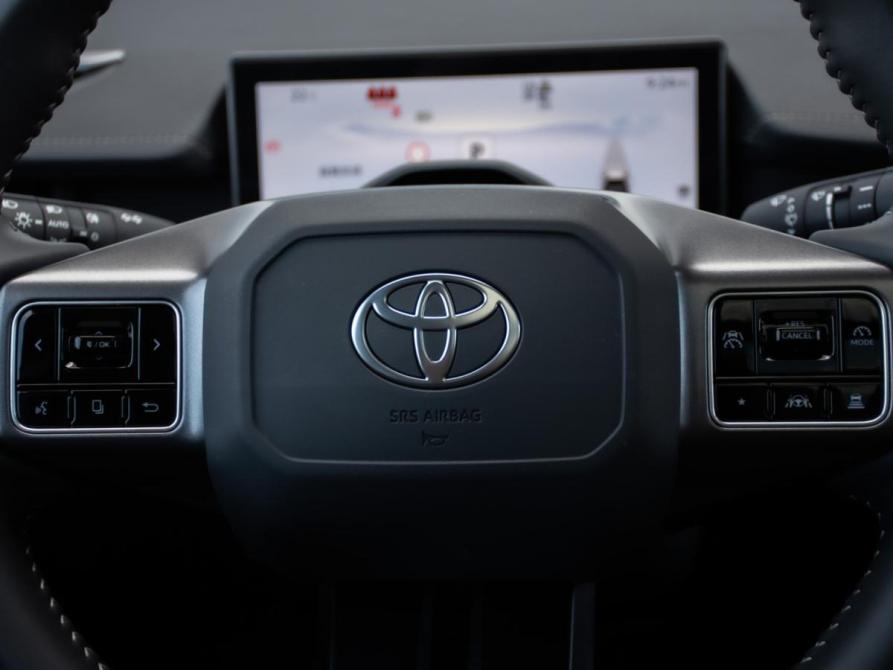 Toyota RAV4 VI (XA60) Москва  - изображение 22