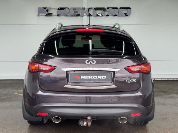 Infiniti QX70 с пробегом 2016 года, цена 2 199 000 рублей, 218902 км, внедорожник, Автокод Объявления