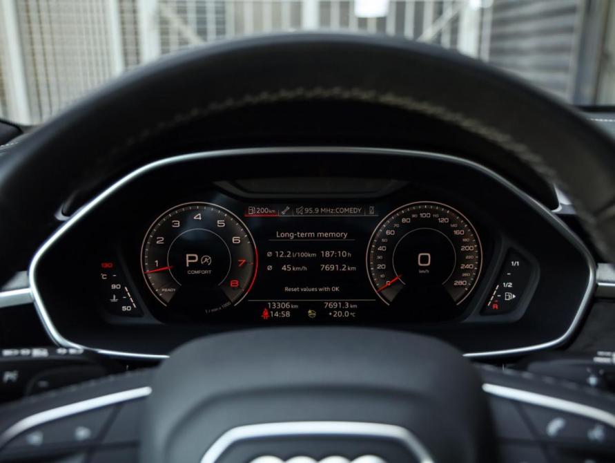 Audi Q3 II (F3) Санкт-Петербург  - изображение 15