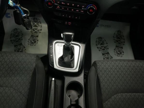 Kia Ceed III с пробегом 2019 года, цена 1 350 000 рублей, 220333 км, универсал, Автокод Объявления