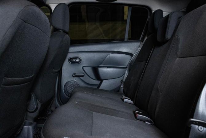 Renault Sandero II Рестайлинг с пробегом 2020 года, цена 1 250 000 рублей, 86480 км, хэтчбек, Автокод Объявления