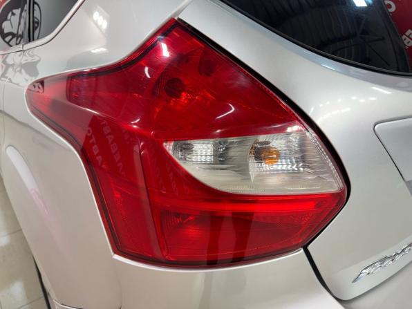 Ford Focus III с пробегом 2013 года, цена 800 000 рублей, 206689 км, хэтчбек, Автокод Объявления