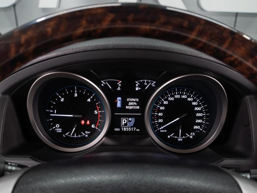 Toyota Land Cruiser 200 Series Рестайлинг 1 Тюмень  - изображение 13