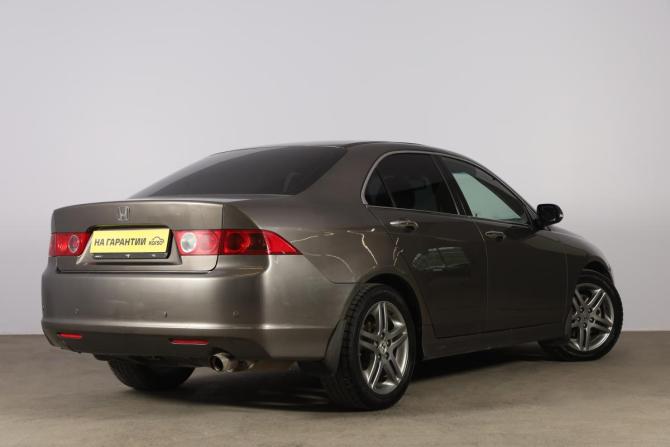 Honda Accord VII Рестайлинг с пробегом 2007 года, цена 899 000 рублей, 295936 км, седан, Автокод Объявления