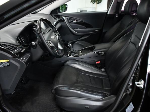 Hyundai Grandeur V с пробегом 2013 года, цена 1 547 000 рублей, 157800 км, седан, Автокод Объявления