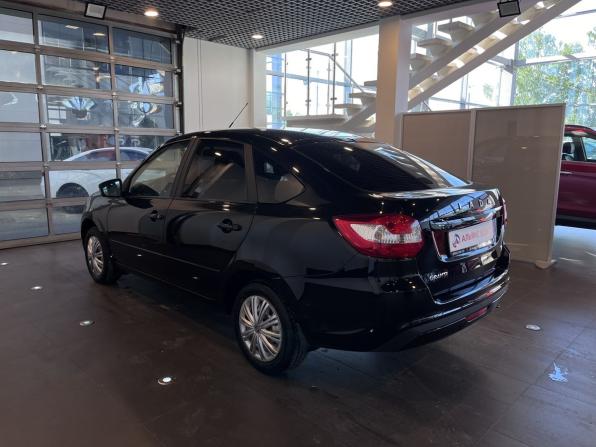 Lada (ВАЗ) Granta I Рестайлинг с пробегом 2024 года, цена 934 000 рублей, 43806 км, лифтбек, Автокод Объявления