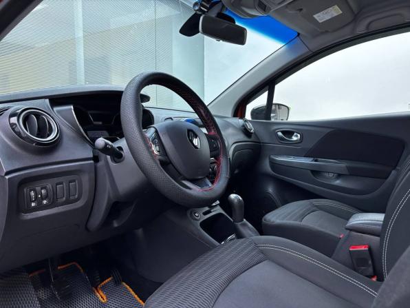 Renault Kaptur I с пробегом 2018 года, цена 1 129 000 рублей, 197000 км, внедорожник, Автокод Объявления