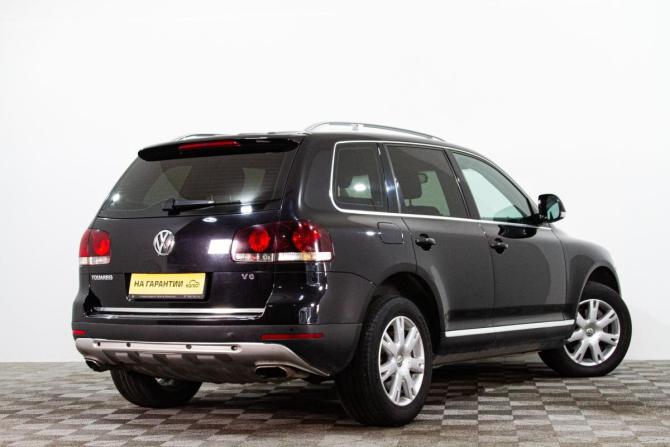 Volkswagen Touareg I Рестайлинг с пробегом 2010 года, цена 1 599 000 рублей, 291122 км, внедорожник, Автокод Объявления