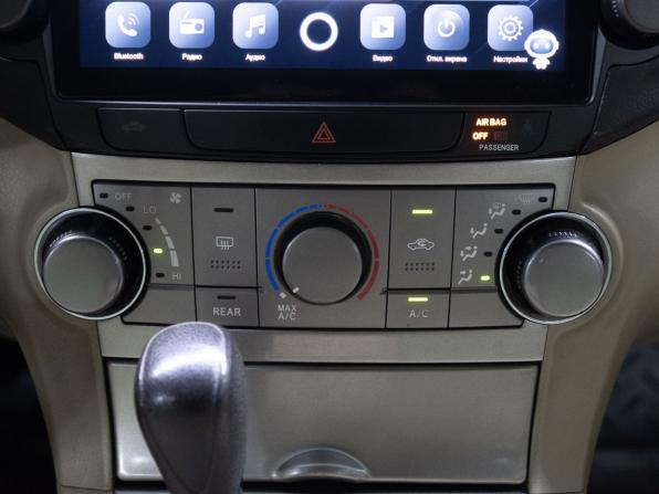 Toyota Highlander II (XU40) Рестайлинг с пробегом 2011 года, цена 2 299 000 рублей, 154649 км, внедорожник, Автокод Объявления