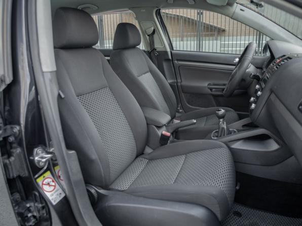 Volkswagen Jetta V с пробегом 2010 года, цена 670 000 рублей, 136000 км, седан, Автокод Объявления