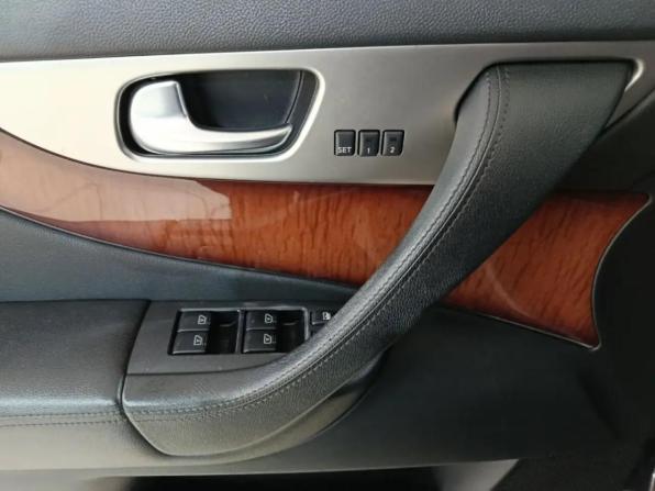 Infiniti FX II (S51) Рестайлинг с пробегом 2013 года, цена 1 949 000 рублей, 157605 км, внедорожник, Автокод Объявления