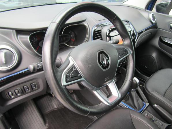 Renault Kaptur I Рестайлинг с пробегом 2021 года, цена 1 750 000 рублей, 130500 км, внедорожник, Автокод Объявления