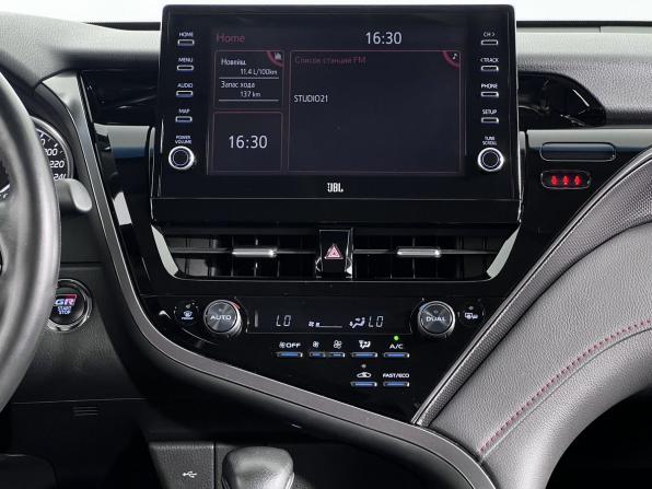 Toyota Camry VIII (XV70) Рестайлинг с пробегом 2021 года, цена 3 350 000 рублей, 44527 км, седан, Автокод Объявления