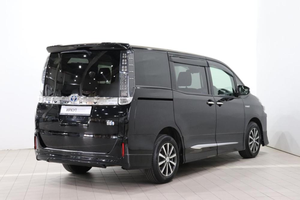 Toyota Voxy III (R80) Иркутск  - изображение 6