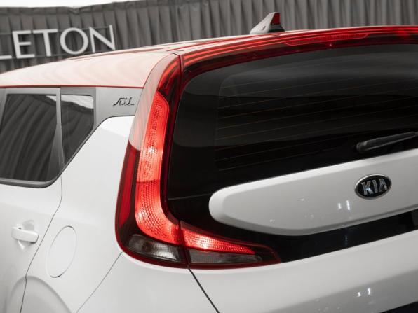 Kia Soul III с пробегом 2020 года, цена 2 040 000 рублей, 79982 км, хэтчбек, Автокод Объявления