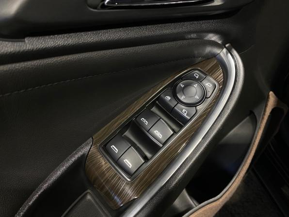 Chevrolet Malibu IX Рестайлинг с пробегом 2019 года, цена 2 015 000 рублей, 52392 км, седан, Автокод Объявления