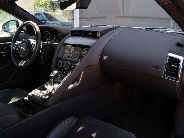 Jaguar F-Type I Рестайлинг 2 с пробегом 2020 года, цена 6 039 000 рублей, 23048 км, купе, Автокод Объявления