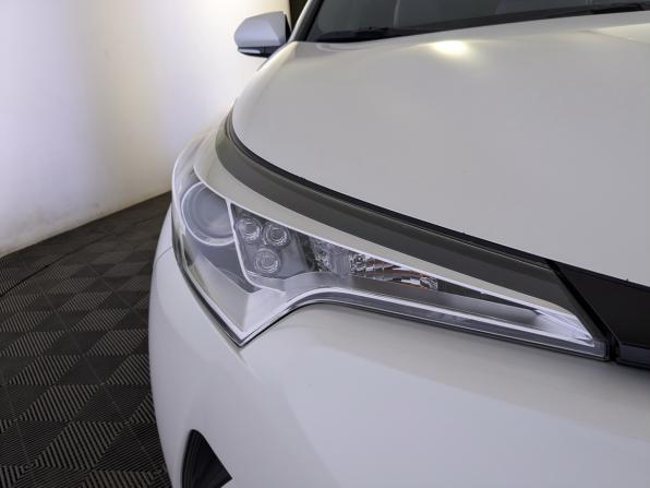 Toyota C-HR I Рестайлинг с пробегом 2021 года, цена 2 895 000 рублей, 47653 км, внедорожник, Автокод Объявления