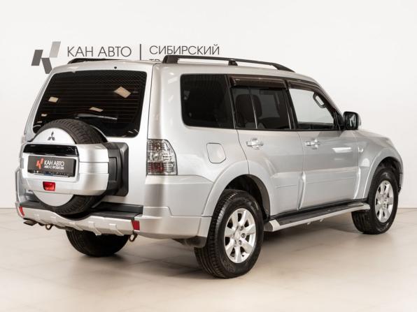 Mitsubishi Pajero IV Рестайлинг 1 с пробегом 2014 года, цена 2 150 000 рублей, 182464 км, внедорожник, Автокод Объявления