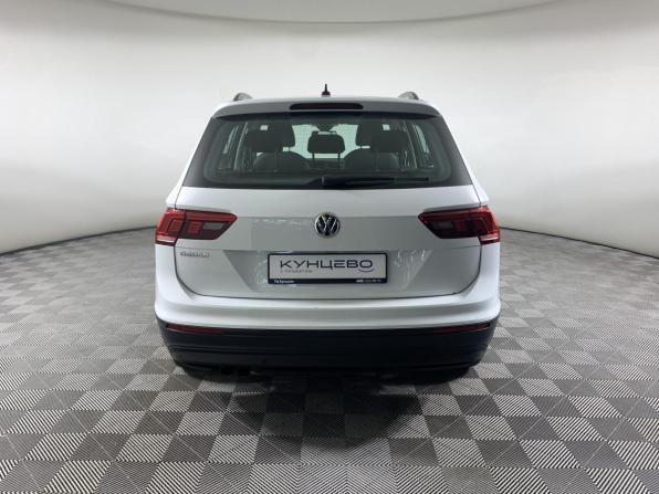 Volkswagen Tiguan II с пробегом 2019 года, цена 1 635 000 рублей, 194368 км, внедорожник, Автокод Объявления