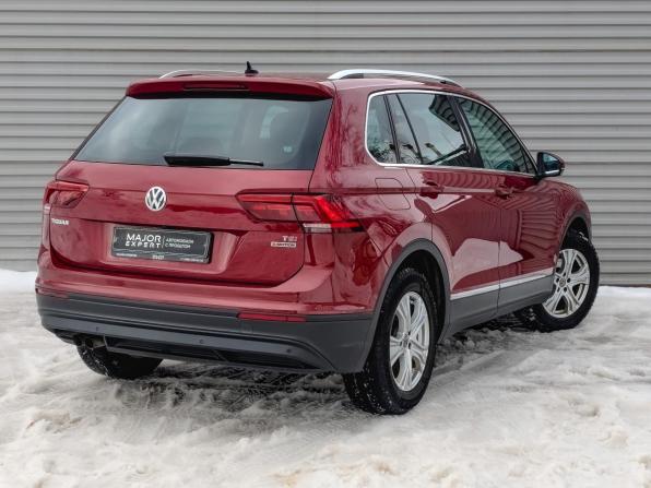 Volkswagen Tiguan II с пробегом 2017 года, цена 2 300 000 рублей, 98253 км, внедорожник, Автокод Объявления