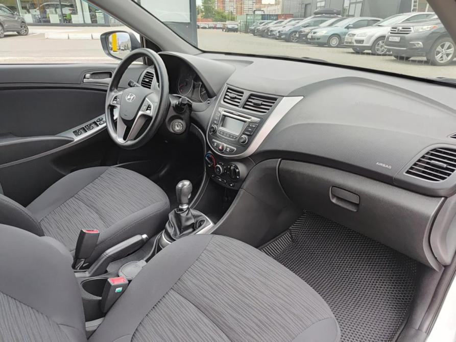 Hyundai Solaris I Рестайлинг Йошкар-Ола  - изображение 13
