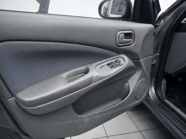 Nissan Almera II (N16) Рестайлинг с пробегом 2003 года, цена 450 000 рублей, 343778 км, седан, Автокод Объявления