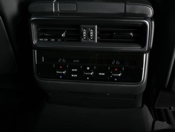 Lexus LX IV с пробегом 2023 года, цена 15 499 000 рублей, 39847 км, внедорожник, Автокод Объявления