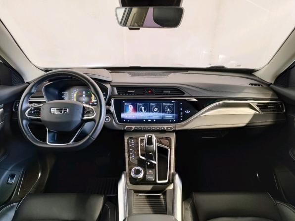 Geely Atlas Pro с пробегом 2021 года, цена 1 939 000 рублей, 43646 км, внедорожник, Автокод Объявления