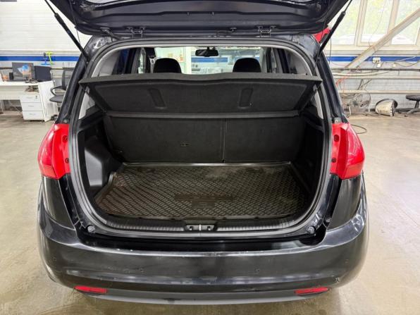 Kia Venga I с пробегом 2012 года, цена 915 000 рублей, 102445 км, компактвэн, Автокод Объявления