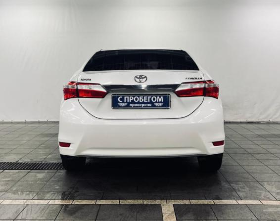 Toyota Corolla XI (E160 E170 E180) с пробегом 2014 года, цена 1 030 000 рублей, 180000 км, седан, Автокод Объявления