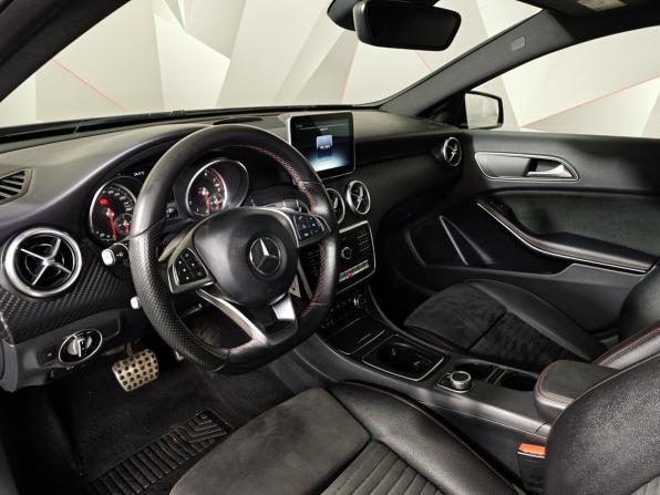 Mercedes-Benz A-Класс III (W176) Рестайлинг с пробегом 2016 года, цена 1 795 000 рублей, 117176 км, хэтчбек, Автокод Объявления