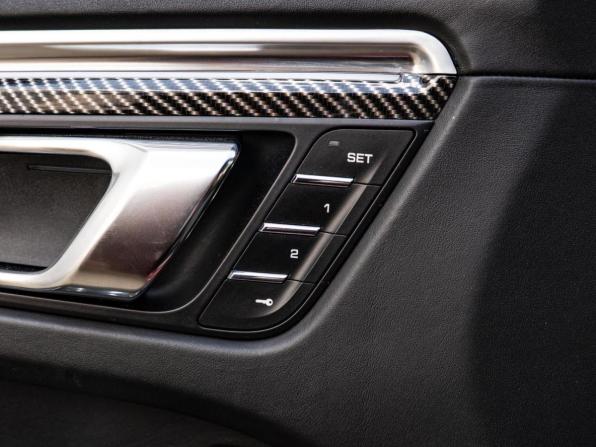 Porsche Macan I с пробегом 2015 года, цена 3 000 000 рублей, 176544 км, внедорожник, Автокод Объявления