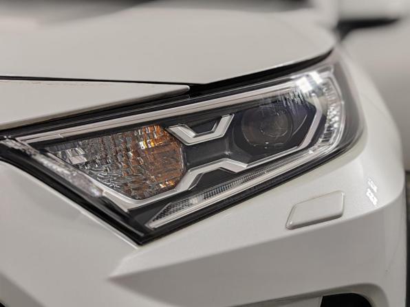 Toyota RAV4 V (XA50) с пробегом 2021 года, цена 3 599 000 рублей, 40472 км, внедорожник, Автокод Объявления